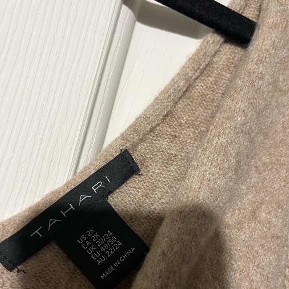 Tahari Knit Tank Top - Picture 6 of 7